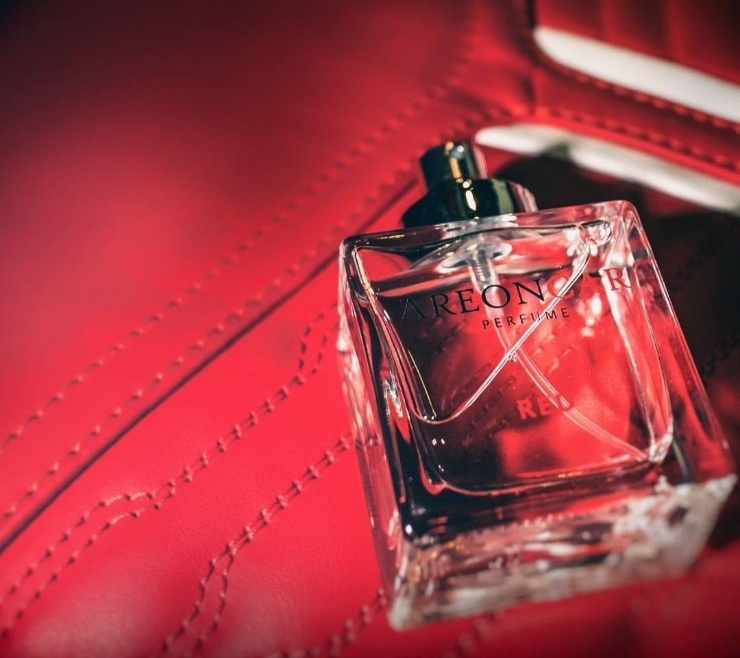 Nước hoa ô tô cao cấp - Areon Car Perfume Red 100ml - Dịu Nhẹ & Tươi Mát